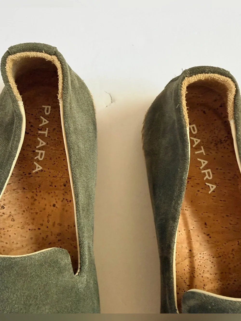 Patara smoking slipper